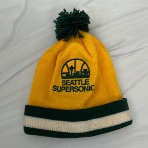 Mitchell & Ness Seattle SuperSonics Beanie